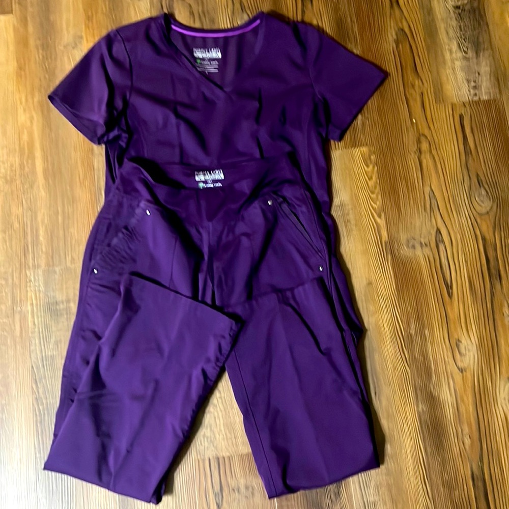 Purple Label Yoga by healing hands scrub set